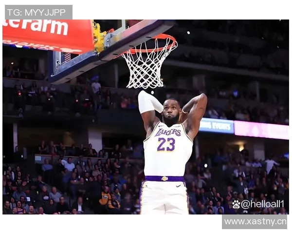 詹姆斯谈连场红牌问题称球队正逐步恢复到最佳状态